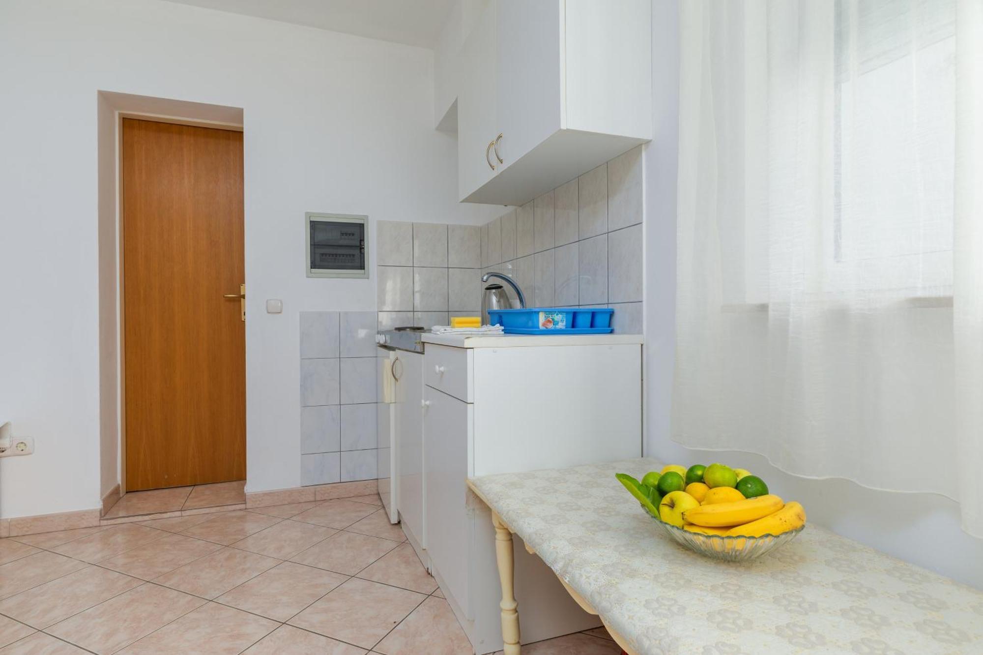 Apartments With A Parking Space Omis - 2745 Zimmer foto